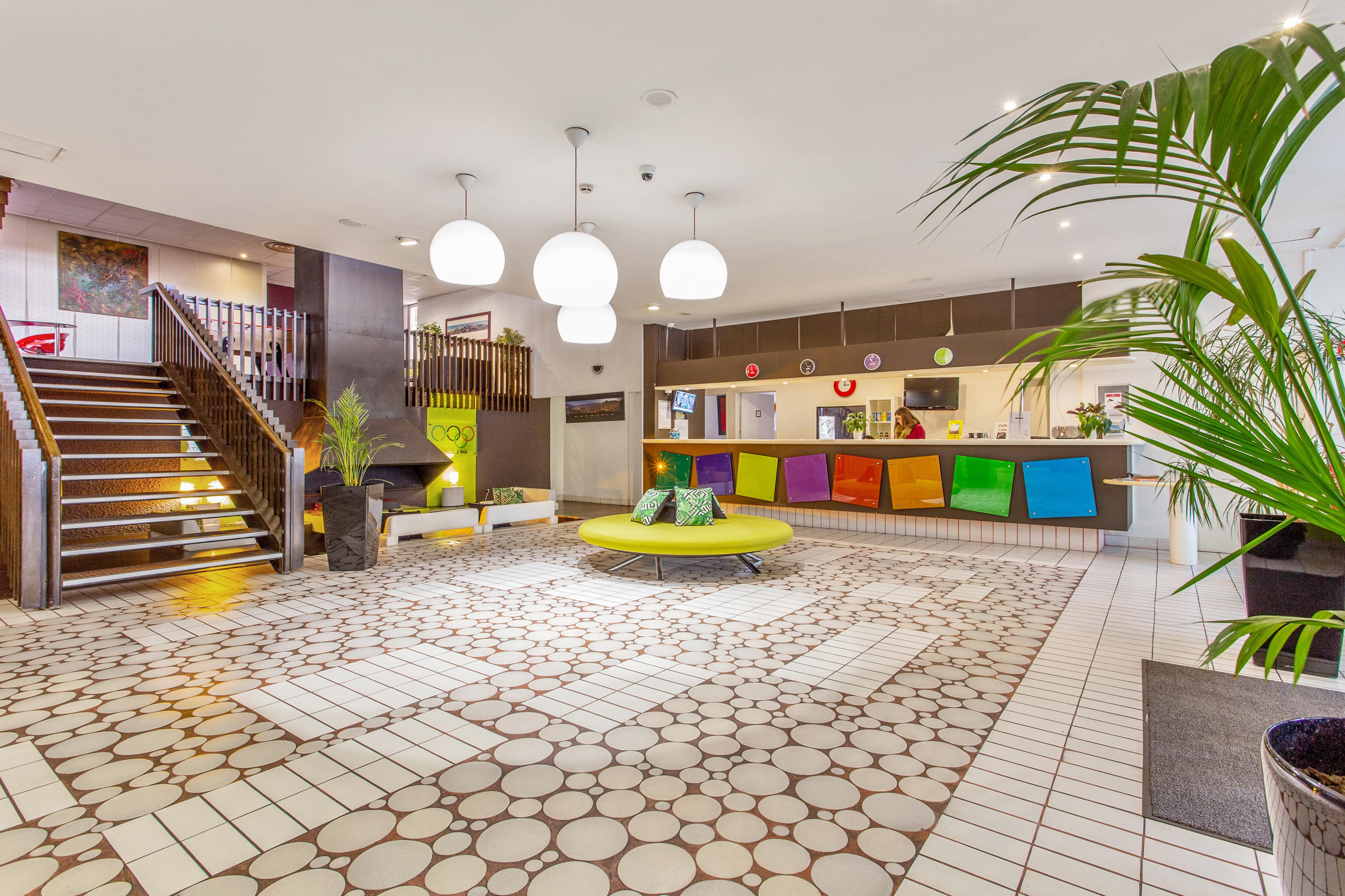 Zenitude Hotel Grenoble Alpexpo Ngoại thất bức ảnh