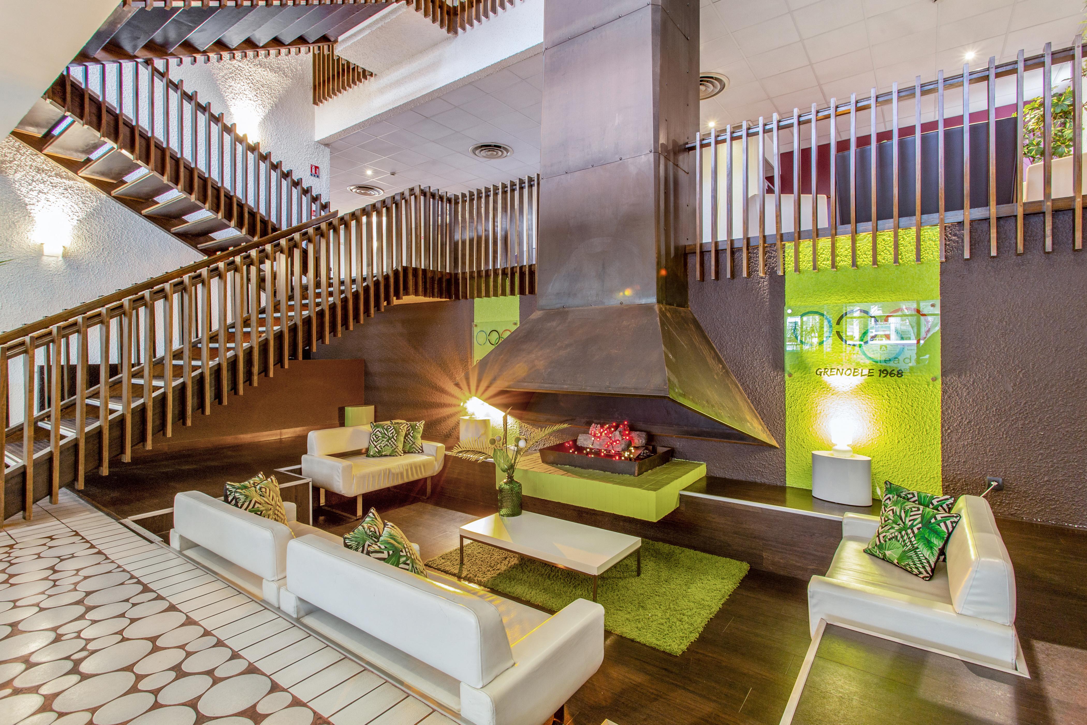 Zenitude Hotel Grenoble Alpexpo Ngoại thất bức ảnh